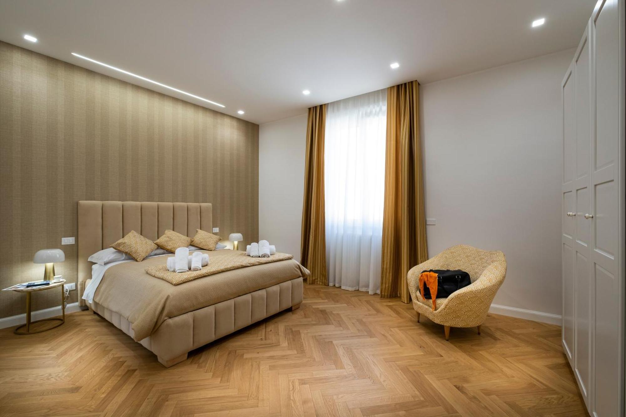 Apartment Palace Ducrot
